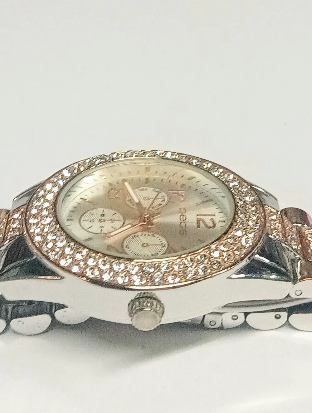 Bebe Womens Crystal Chronograph Watch Two Tone Rose Gold Silver BEB5088 Excellen